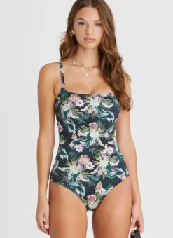 Women Aqua Blu Gabrielle DD/E One Piece