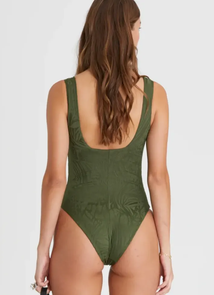 Women Aqua Blu Vero DD/E Cup One Piece